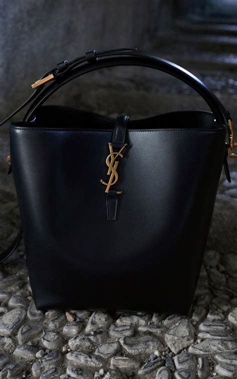 ysl cuzdan|Saint Laurent Official Online Store .